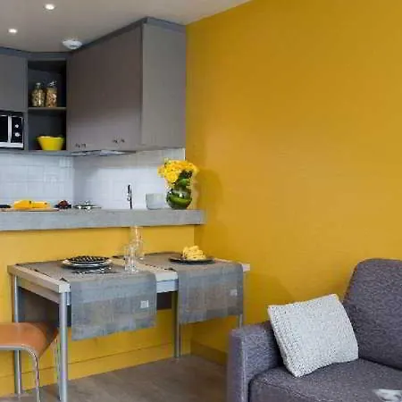 Adagio Xv Aparthotel 3*