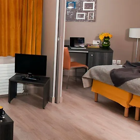 Adagio Xv Aparthotel