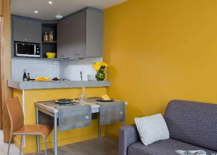 Adagio Xv Aparthotel 3*