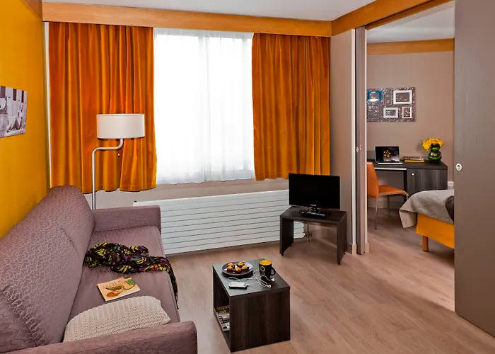 Adagio Xv Aparthotel 3*