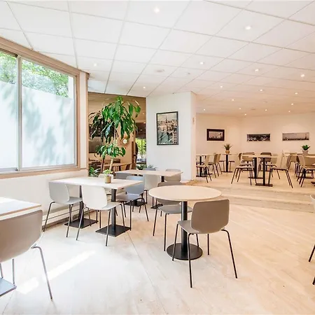Hotel apartamentowy Adagio Xv